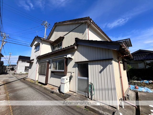 黒部市生地196戸建の外観写真