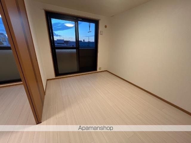 オーエム八千代北の内装写真