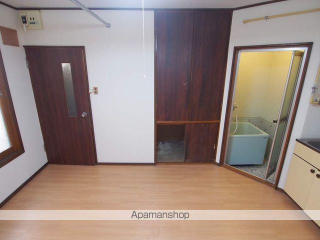 パレスふじい宅建の内装写真