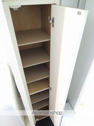 レオパレスアルジャン[1K/23.18m2]の収納2