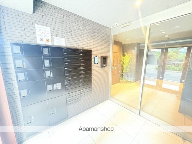 GENOVIA浅草VIIIの玄関写真
