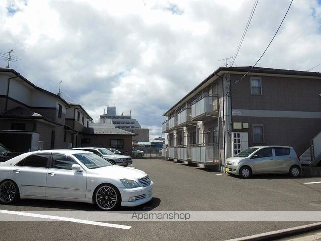 セピアコートの外観写真