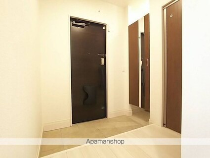 カーサ　フェリーチェ[3LDK/80.7m2]の玄関