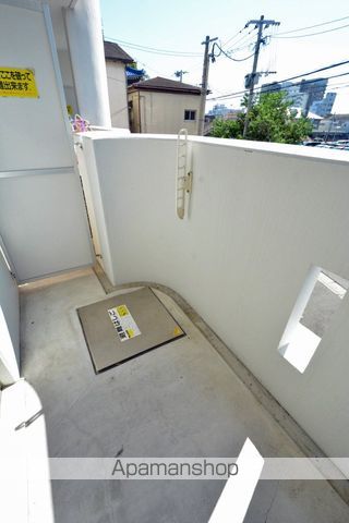 アリュール・アイの内装写真