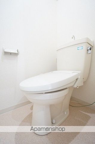 イゾラ ドゥエの内装写真