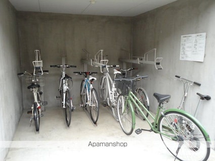 ディム三軒茶屋[1K/25.45m2]の共用部4