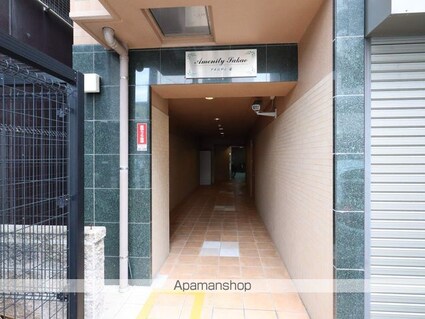 アメニティ栄[1K/32.52m2]のエントランス