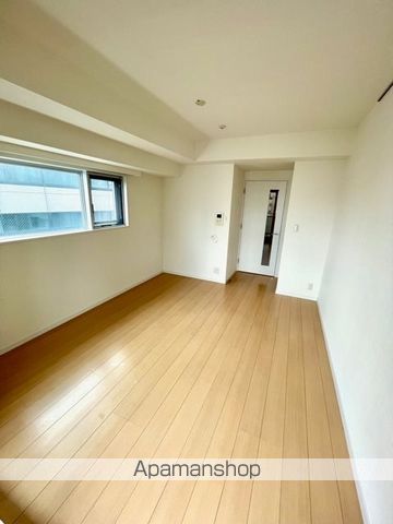 レジディア四谷三丁目の内装写真
