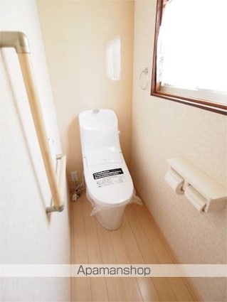 南大泉３丁目戸建貸家[4SDK/78.69m2]のトイレ