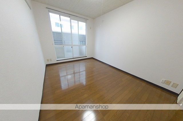メンバーズタウン関屋D棟の内装写真