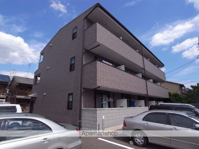 アンプルールフェールデルニエ嵯峨ノ段町の外観写真