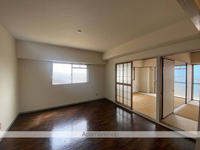 プレズ名古屋入場の内装写真