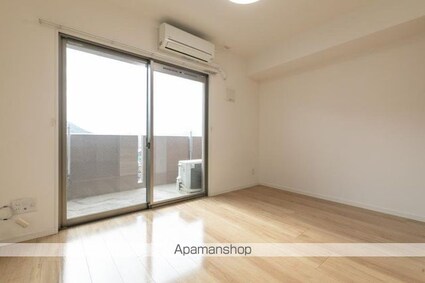 プレコート高松[1DK/31.45m2]のリビング・居間