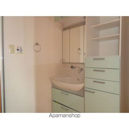 オークヒルズ小日向[2LDK/59m2]の洗面所