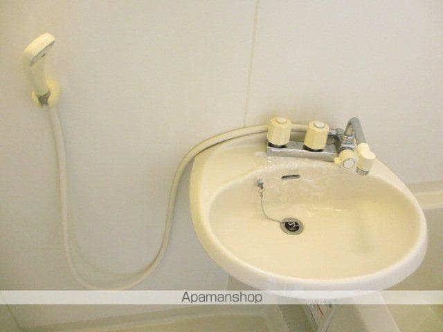 レジデンス甲斐の内装写真