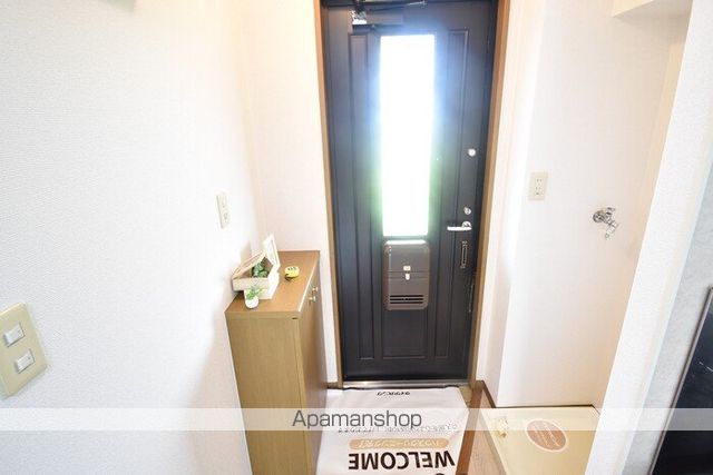 サンハイツ　Ａ棟[1K/26.93m2]の玄関