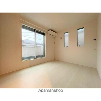 杉並区下高井戸４丁目戸建[2SLDK/70.38m2]の内装1