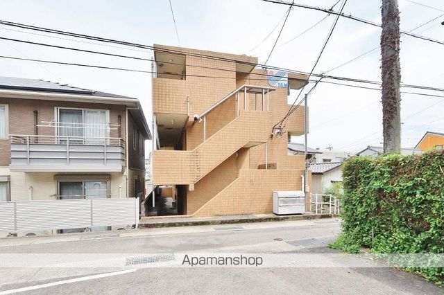 クレジュールビザンの外観写真
