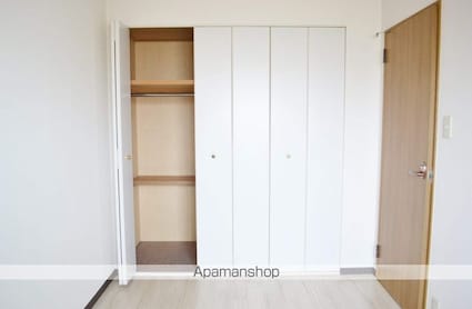 エテルノン泉佐野[3LDK/66m2]の収納