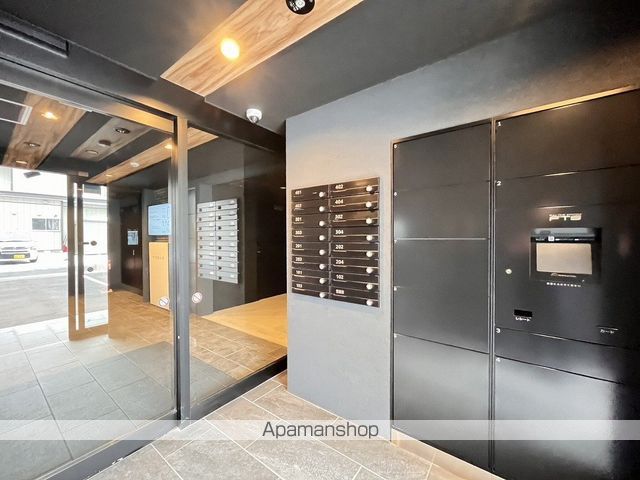 エフュート南円山の玄関写真