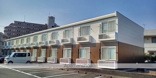 レオパレス上川原の外観写真
