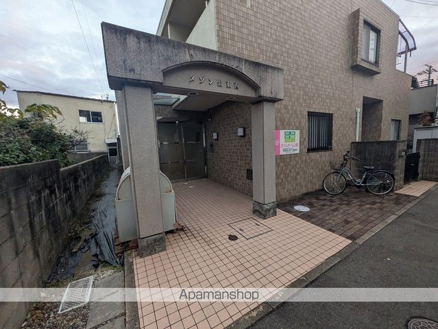 メゾン長束西の玄関写真