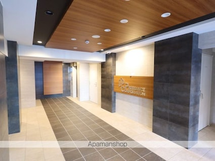 プレサンス鶴舞ファースト[1K/22.8m2]のロビー