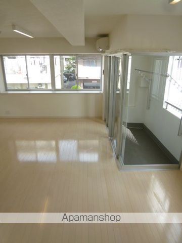 ARSA WESTの内装写真