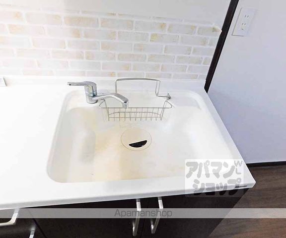 四ノ宮行者谷貸家の内装写真