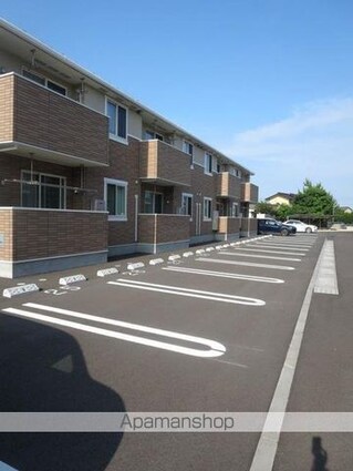 クラールプレディエＣ[2LDK/53.93m2]の駐車場2