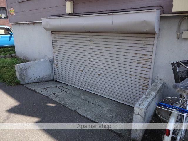 マンションりらの外観写真