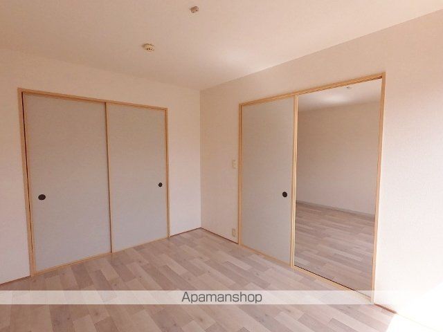 フォブール十三軒屋の内装写真