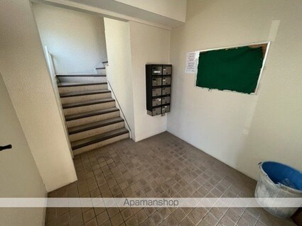 アーバンハイツＺＥＺＥ[2DK/43.74m2]のエントランス