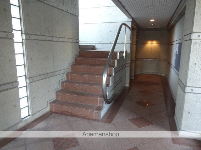 グルーヴ門戸厄神の玄関写真
