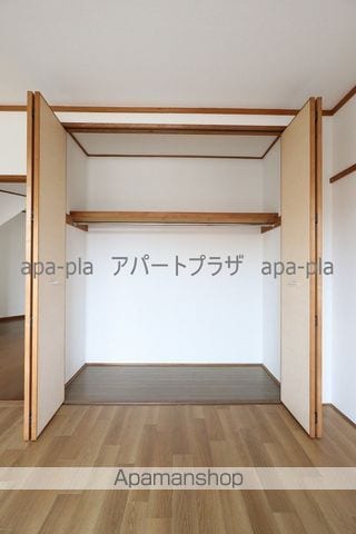 友鶴ビルの内装写真