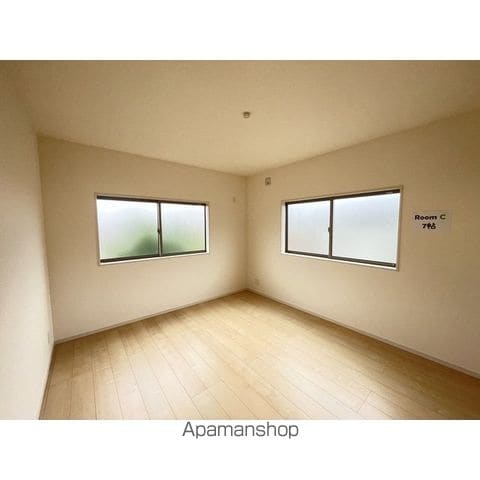 Kolet千葉小深町02の内装写真