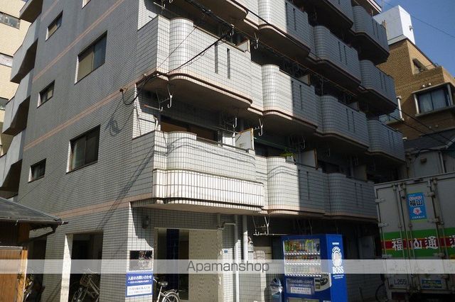 ビッグバーンズマンション新屋敷の外観写真