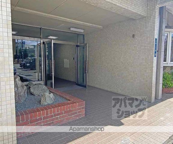坪内マンションの玄関写真