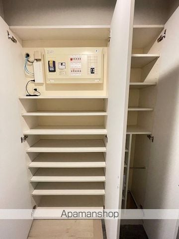 レジディア月島IIの内装写真