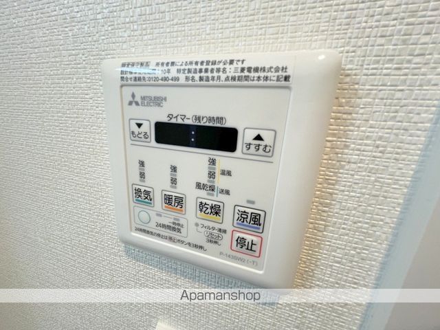 QUINTET NAMBAの内装写真