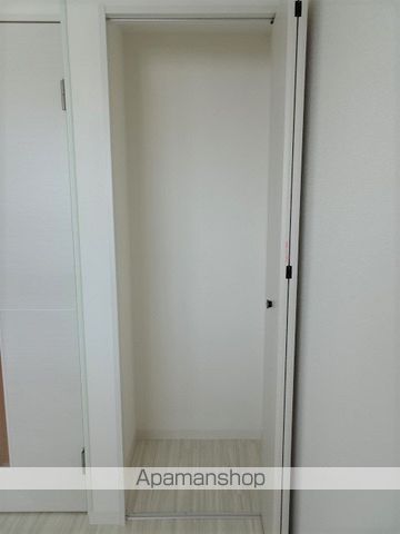 エストゥルースプラス大阪福島の内装写真