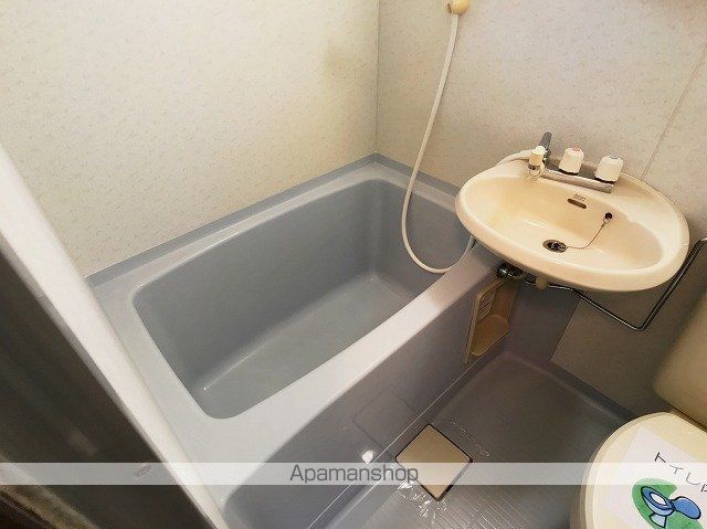 クレスト新宿の内装写真
