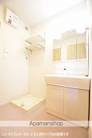 レイテル コートの内装写真
