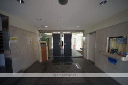 カスタリア新宿７丁目[2DK/50.22m2]のロビー