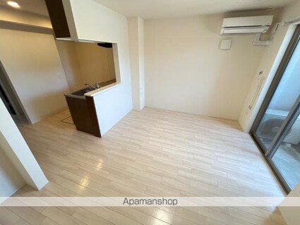 グランチェスタＭ[1LDK/40.36m2]のリビング・居間1