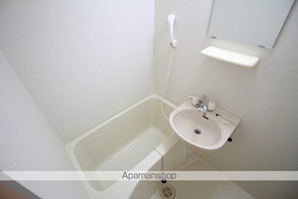 レオパレスコート柴宮[1K/23.18m2]のバス