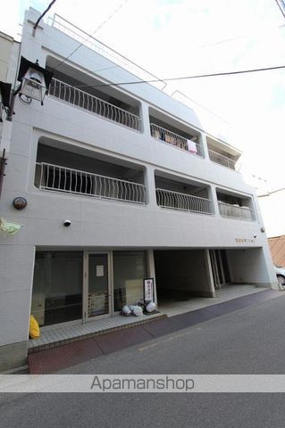 百間町マンションの外観写真