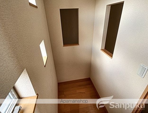 レオネクストモミの木の内装写真