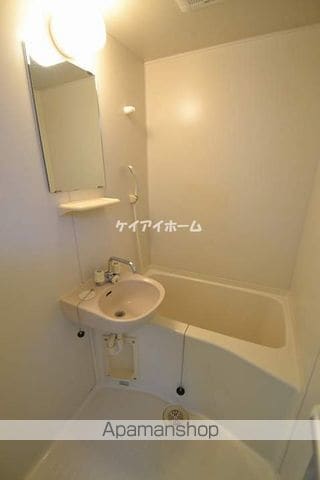 コスモクイーン鹿田の内装写真
