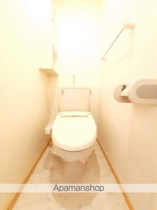 ガーデン西垣生[2DK/45.06m2]のトイレ